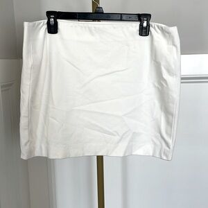 EUC VINCE CAMUTO OFF WHITE MINI SKIRT, Size X Large